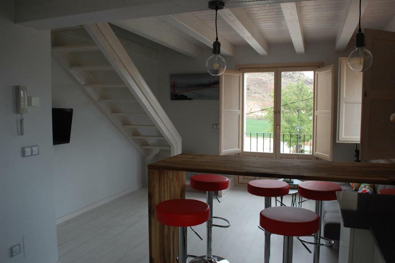 Apartamentos La Harinera Torres de Albarracin Luaran gambar